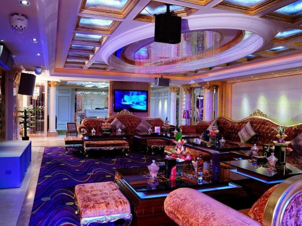 Eurasia Convention International Hotel Wuhan Exterior foto